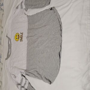 Graphic smile long sleeve size XL